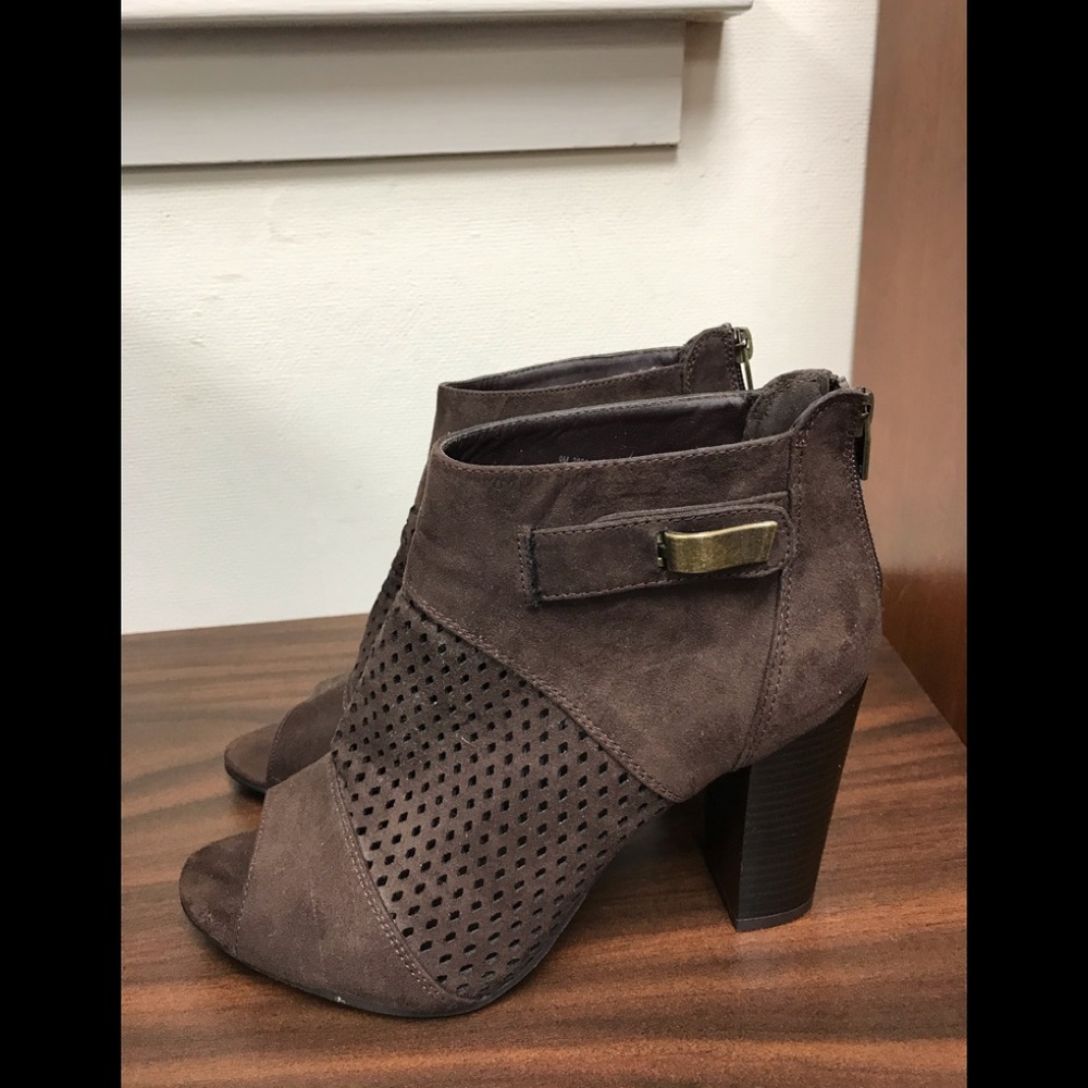 Cato Sandals